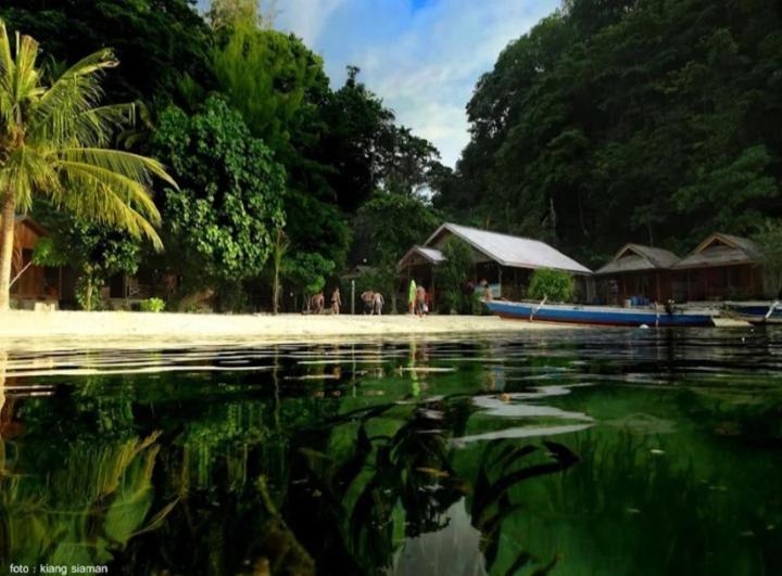 Pondok Lestari Kadidiri Batudaka Exterior foto